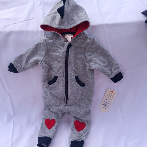 0 - 3 month jumpsuits for baby boy new with tags! - Picture 7 of 8